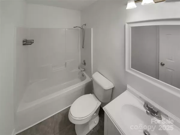 Monroe, NC 28110,200 Meadow Wind CT