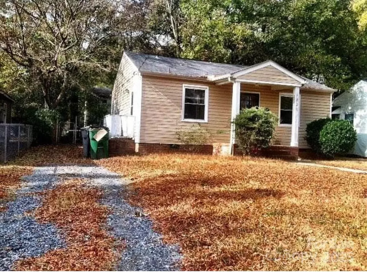 Charlotte, NC 28205,1825 Union ST