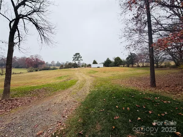 Mount Pleasant, NC 28124,5201 Barrier Store RD