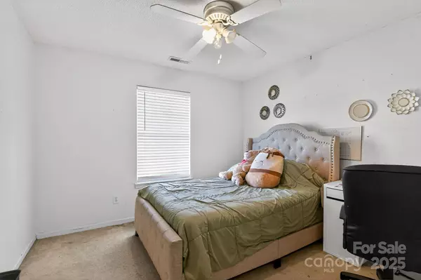 Moyock, NC 27958,169 Green View RD