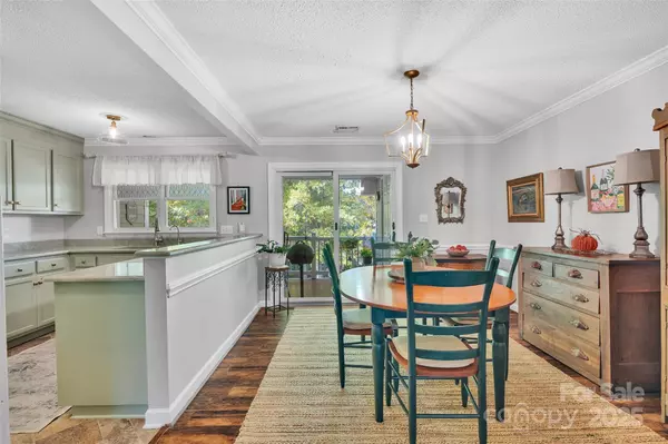 Gastonia, NC 28054,1741 Robinwood RD