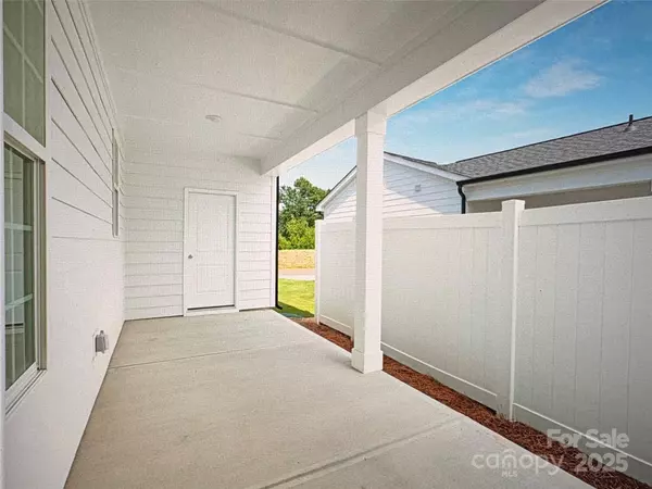 Huntersville, NC 28078,8128 Jacey LN #18