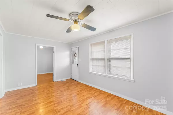 Newton, NC 28658,2282 Rome Jones RD