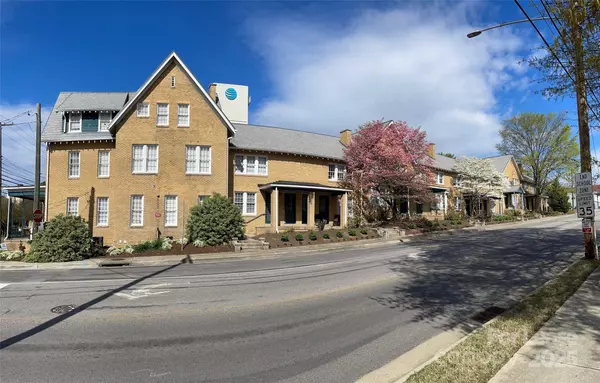 102 W Second AVE, Gastonia, NC 28052