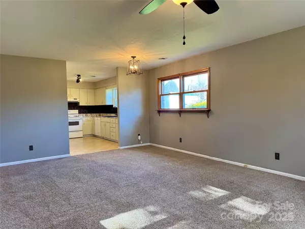 Sparta, NC 28675,41 Transou ST #1