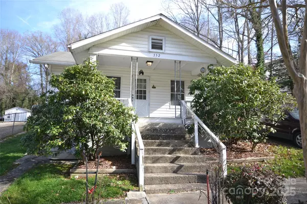 352 London RD, Asheville, NC 28803