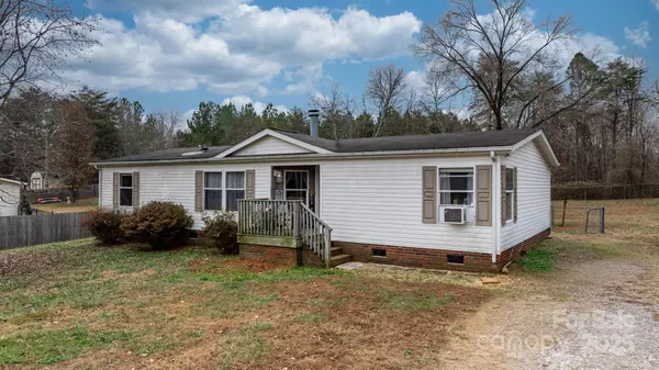 157 Broad Meadow DR, Statesville, NC 28677