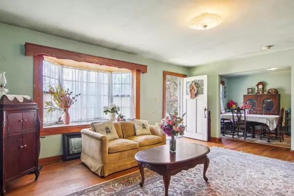 Waynesville, NC 28786,400 Will Hyatt RD