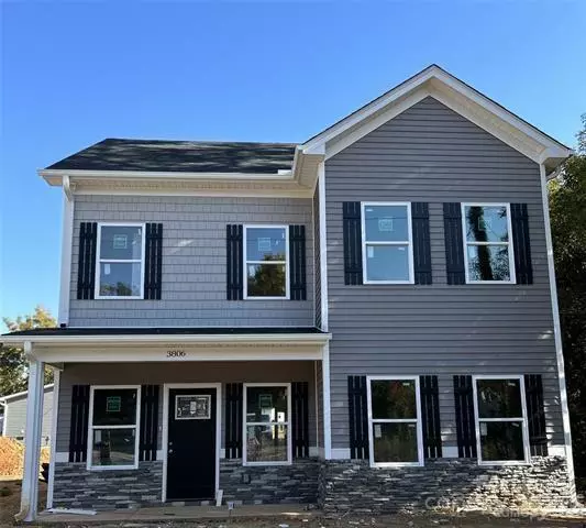 3806 Freedom DR, Charlotte, NC 28208