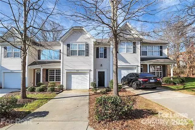 Charlotte, NC 28212,2138 Winthrop Chase DR