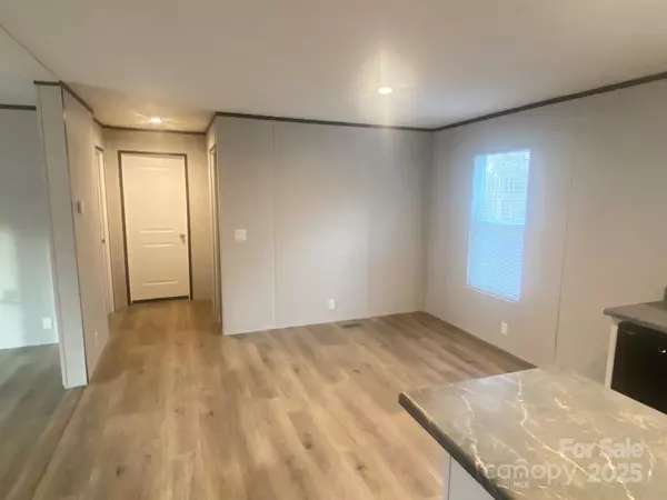 Morganton, NC 28655,1052 Benfield Woods