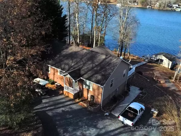 146 Fairfield RD, Mount Gilead, NC 27306