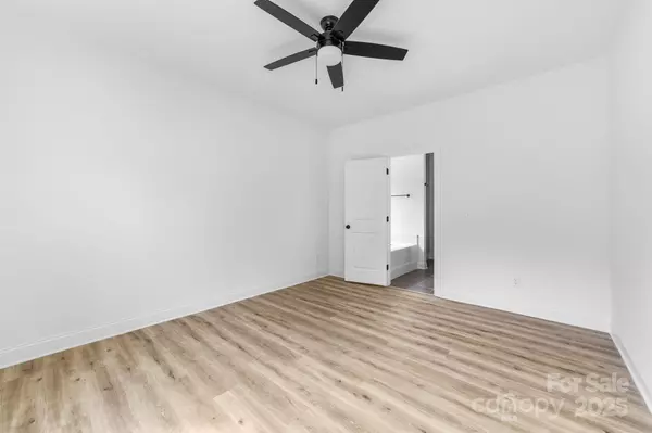 Cherryville, NC 28021,501 Melville RD