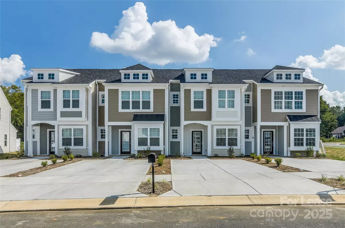 Concord, NC 28027,364 Halton Crossing DR SW