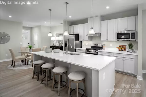 Charlotte, NC 28216,11113 Emerson Landing DR