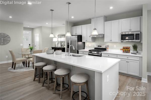 Charlotte, NC 28216,11113 Emerson Landing DR