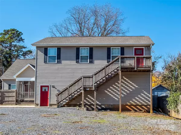 Cramerton, NC 28032,301 McAlister ST