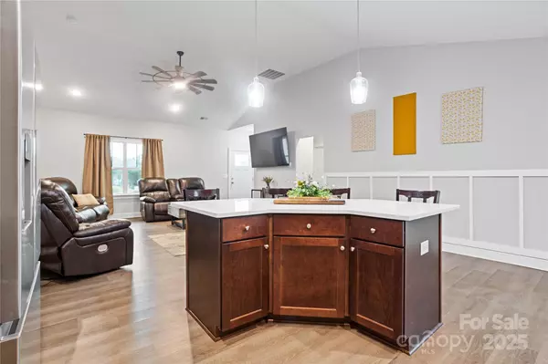 Mount Holly, NC 28120,536 Amanda Faith LN