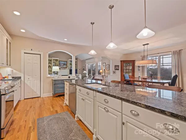 Lake Junaluska, NC 28745,48 Hoosier CT