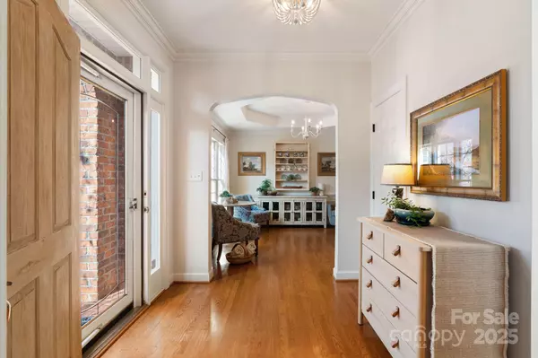 Winston Salem, NC 27106,4855 Century Oaks LN