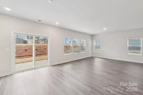 Salisbury, NC 28144,1490 Carthage DR