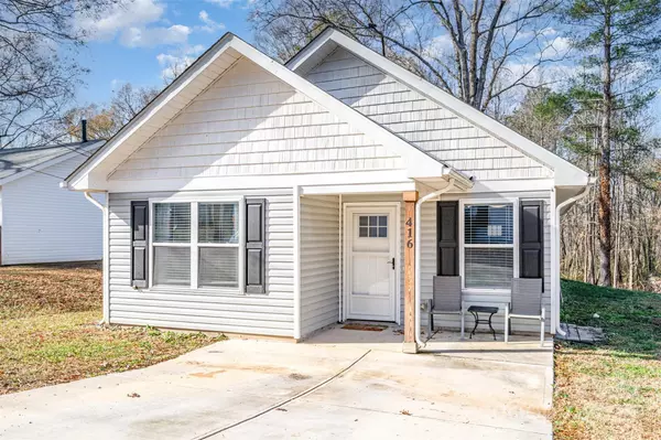 Albemarle, NC 28001,416 Brookwood AVE