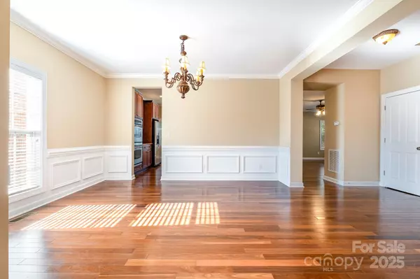 Charlotte, NC 28269,1901 Carlota CT