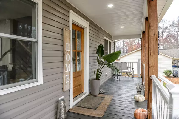 Hickory, NC 28602,1827 Kincaid CT