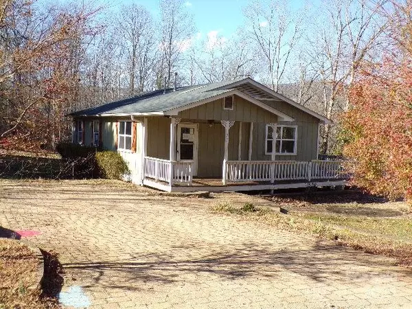 Mill Spring, NC 28756,75 Bradley Turn