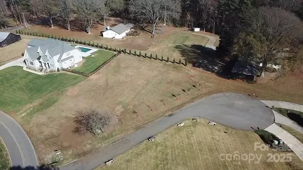 Mooresville, NC 28117,309 Camino Real RD