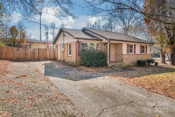 Indian Trail, NC 28079,5703 Hillcrest CIR