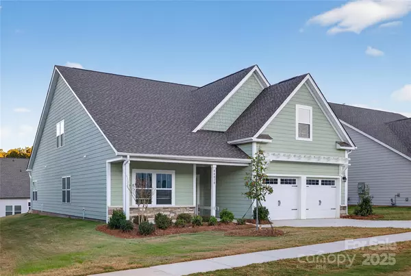 Lancaster, SC 29720,44010 Donald Ross CT #1028