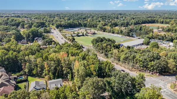 Charlotte, NC 28270,4120 Country LN