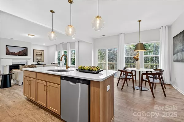 Lancaster, SC 29720,10315 Lakeshore DR #89