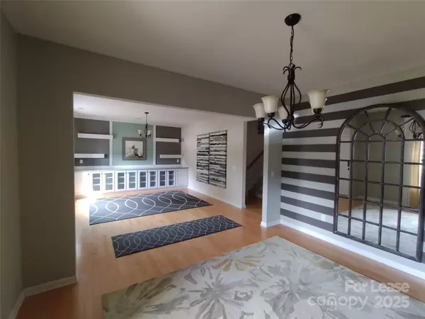 Mooresville, NC 28115,105 Neel Ranch RD E