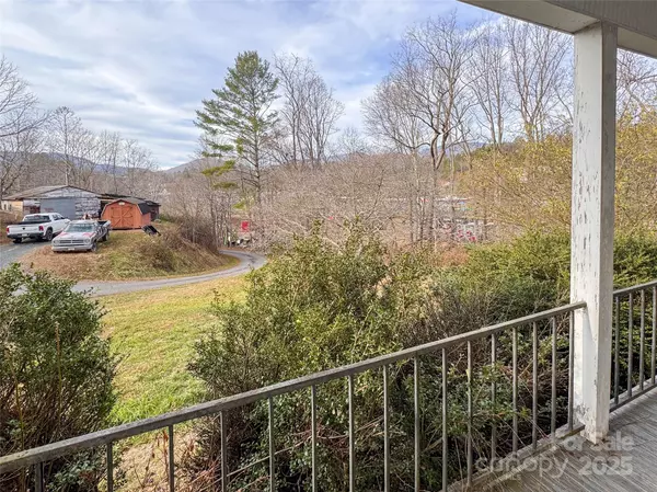 Bakersville, NC 28705,141 Burleson DR