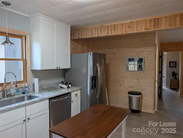 Mooresville, NC 28117,187 Commodore LOOP