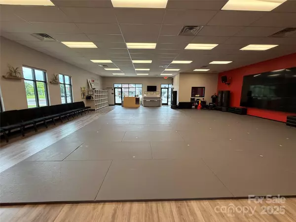 Tega Cay, SC 29708,1182 Stonecrest BLVD #110