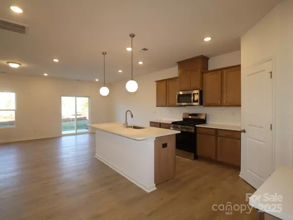 Wingate, NC 28174,1018 Overbrook PL