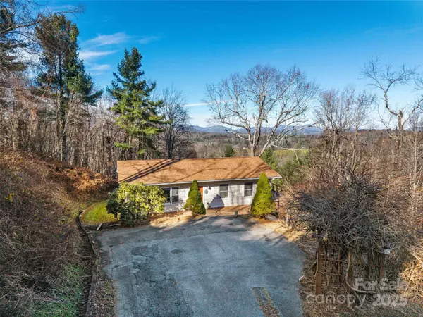 Boone, NC 28607,306 Parkway Village DR