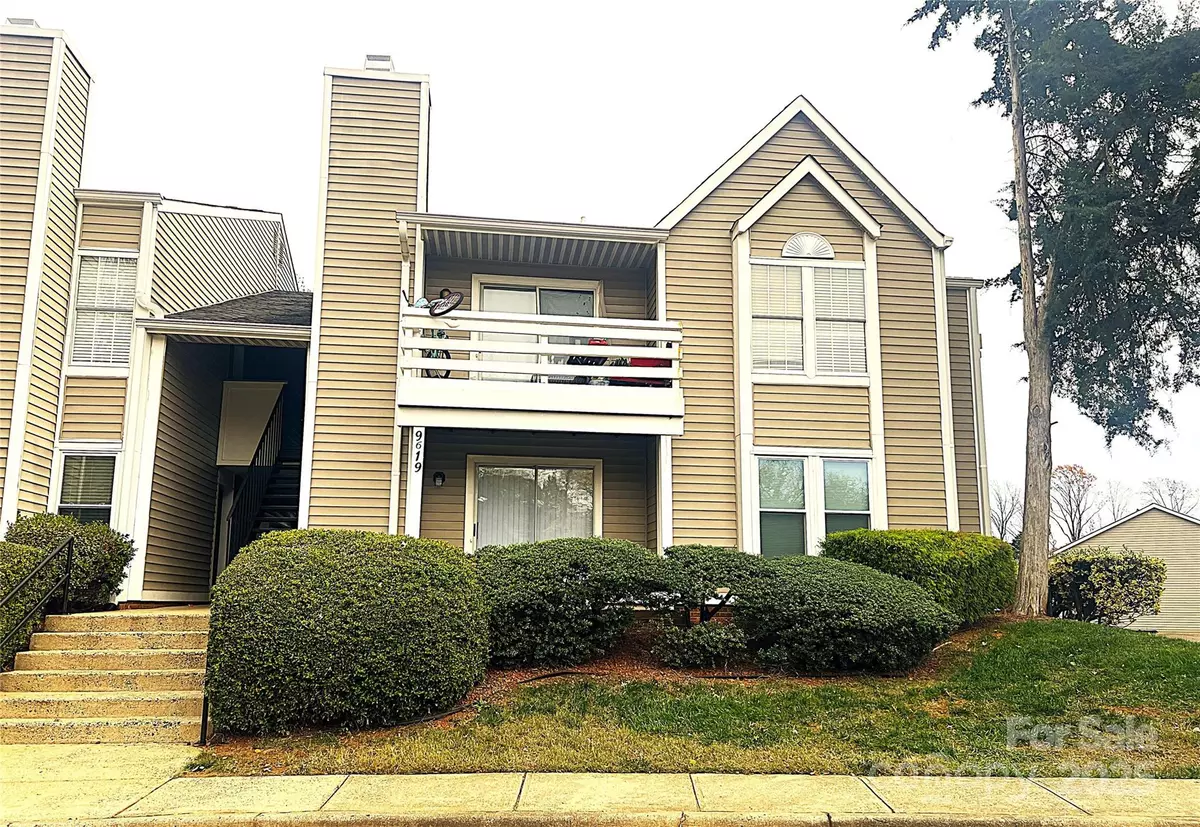 Charlotte, NC 28213,9619 Vinca CIR