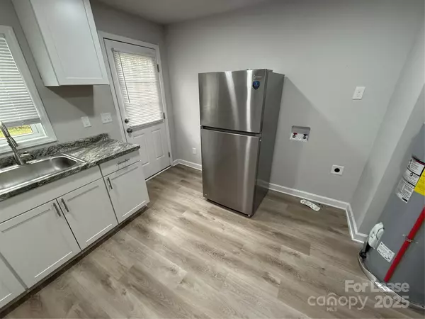 Stanley, NC 28164,705 N Main ST