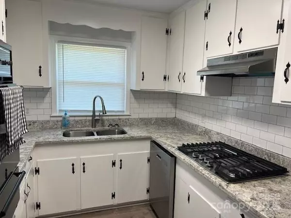 Mount Holly, NC 28120,405 Copeland PARK