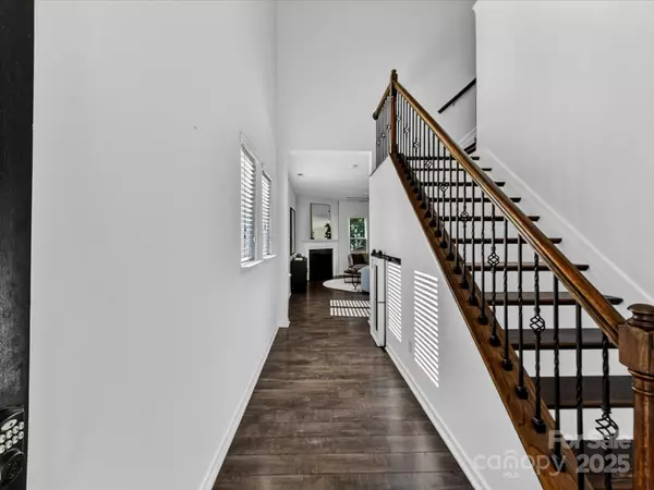 Charlotte, NC 28210,2568 Royal York AVE