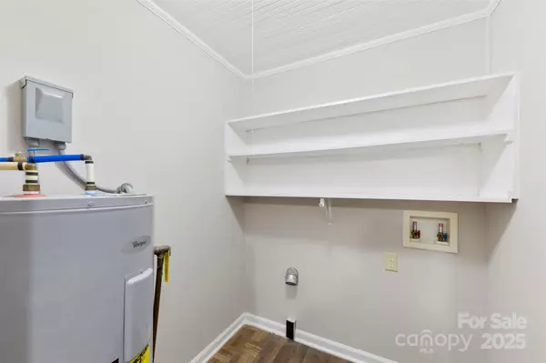 Shelby, NC 28150,746 Vale ST