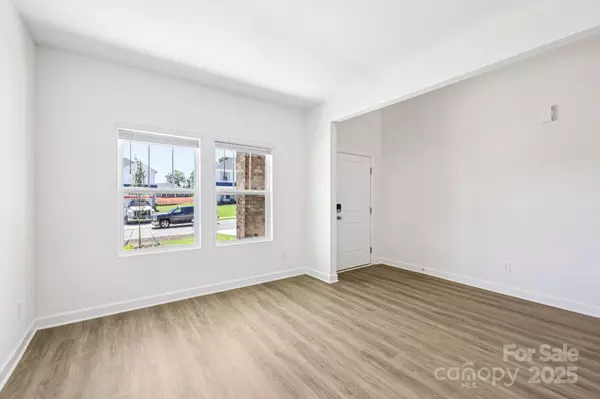 York, SC 29745,834 Santina AVE