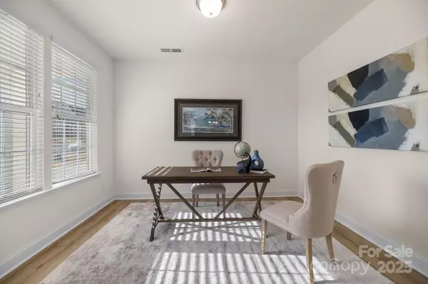 Charlotte, NC 28214,7059 Cloer CT