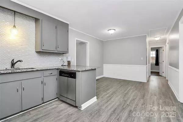 Gastonia, NC 28056,4103 Little Mountain RD