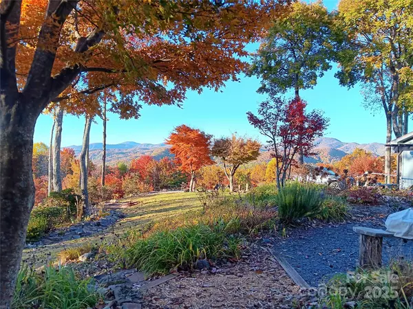 Old Fort, NC 28762,3107 Mckenzie WAY N