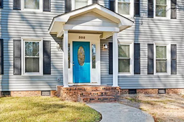 Cheraw, SC 29520,305 Virginia AVE